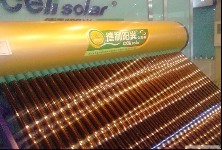 云南专用高温密排外插式太阳能热水器